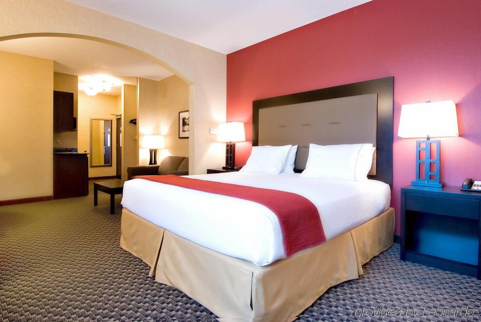 Holiday Inn Express Hotel & Suites Eugene Downtown - University By Ihg Kamer foto