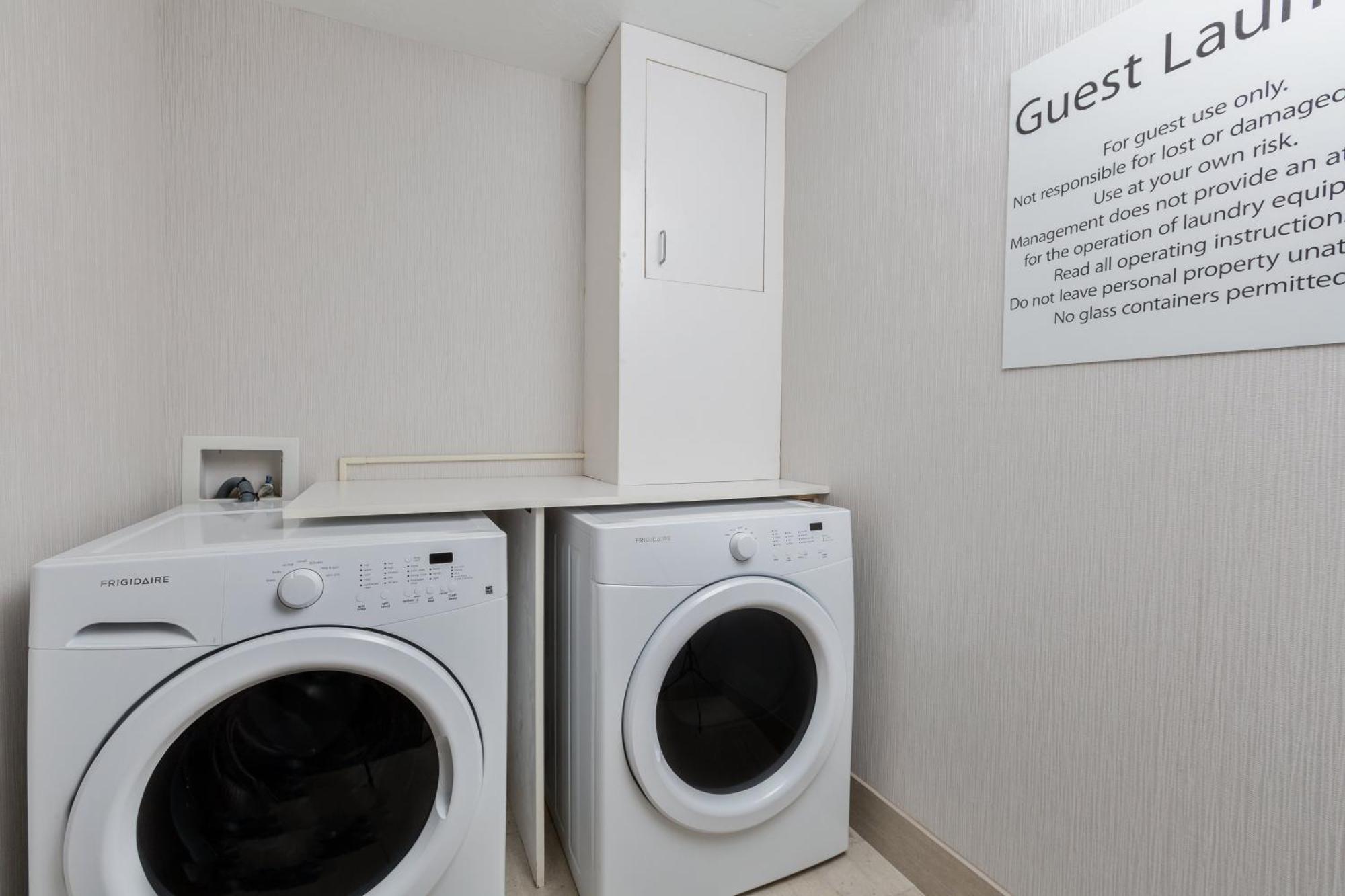 Holiday Inn Express Hotel & Suites Eugene Downtown - University By Ihg Buitenkant foto