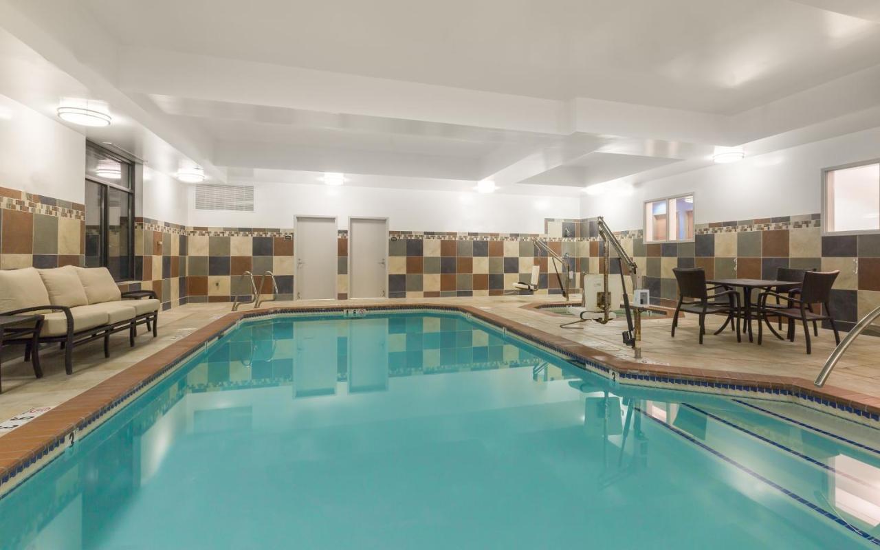 Holiday Inn Express Hotel & Suites Eugene Downtown - University By Ihg Buitenkant foto