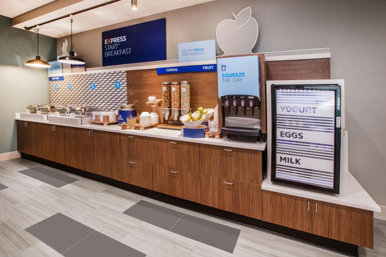 Holiday Inn Express Hotel & Suites Eugene Downtown - University By Ihg Buitenkant foto